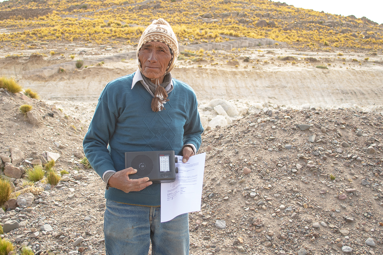 In Peru and Argentina, non-lethal mitigation actions were implemented in the same territories where responsible pet ownership efforts were also carried out, creating a synergy aimed at reducing conflicts with wild carnivores and sustaining coexistence. ©Anthony Pino Ch. / AGA