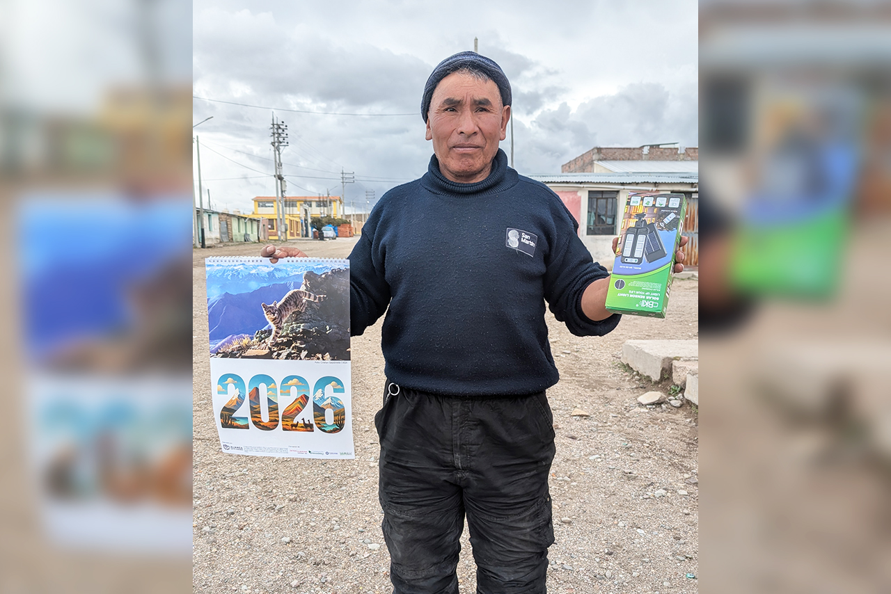 In Peru and Argentina, non-lethal mitigation actions were implemented in the same territories where responsible pet ownership efforts were also carried out, creating a synergy aimed at reducing conflicts with wild carnivores and sustaining coexistence. ©Omar Rodriguez B. / AGA